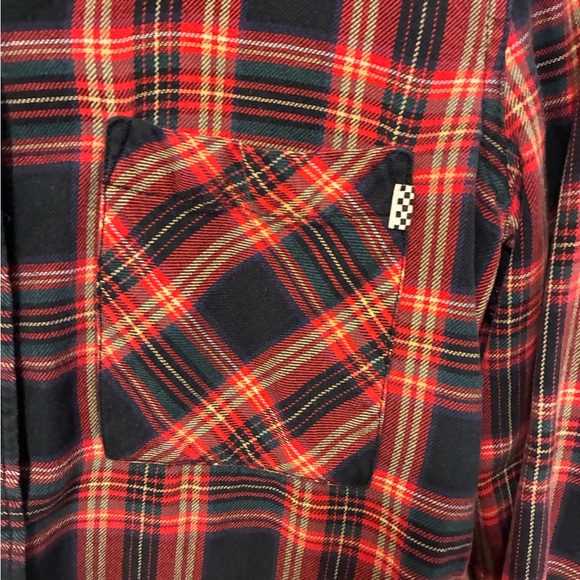 Vans Vintage Plaid Red and Black Button-Down Shirt - Picture 4 of 9